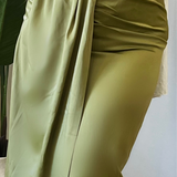 Jupe satinée Loujayn verte